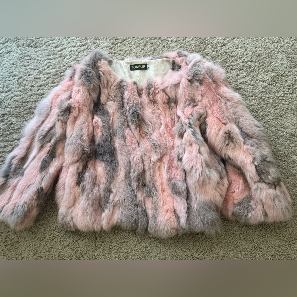 Pink & Gray Rabbit Fur 3/4 Sleeve Jacket - Women's Short Coat